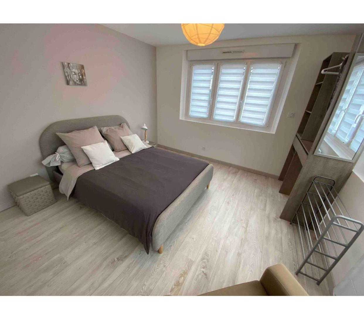 Toul Appartement Entier Avec Parking Prive Au Calme Cosy A Etage Avec Balcon מראה חיצוני תמונה